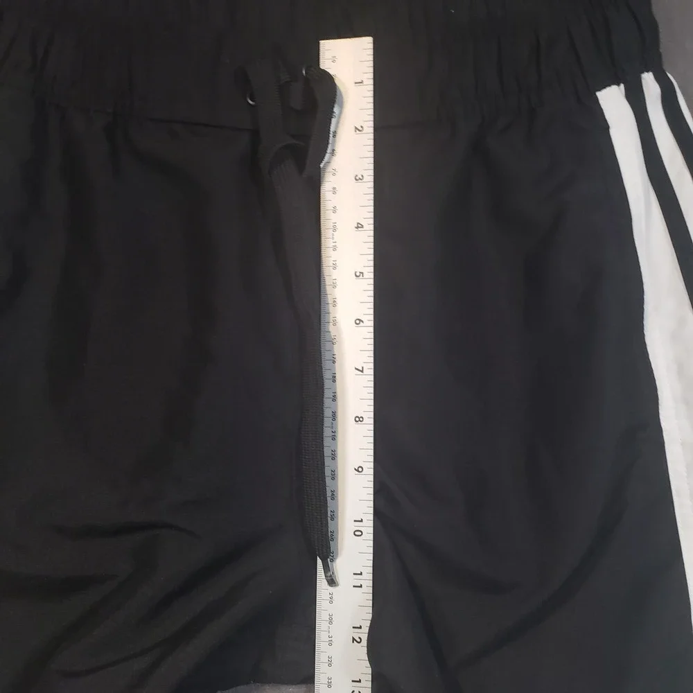 Adidas Athletic Shorts Mens Medium Black White 3-Stripe Drawstring Logo